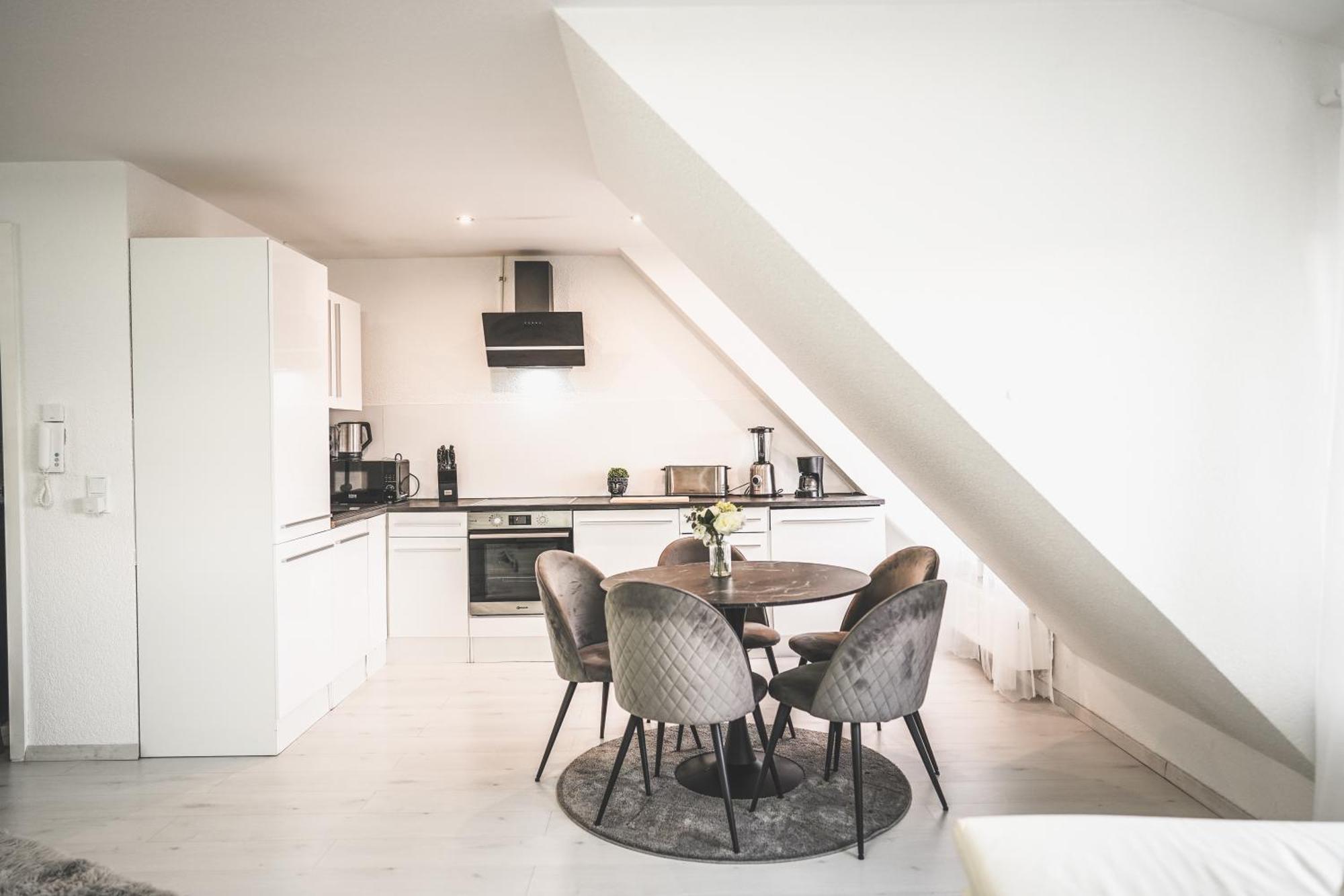 Luxus Maisonette Wohnung Am See, Wehome Premium Занкт-Леон-Рот Екстер'єр фото
