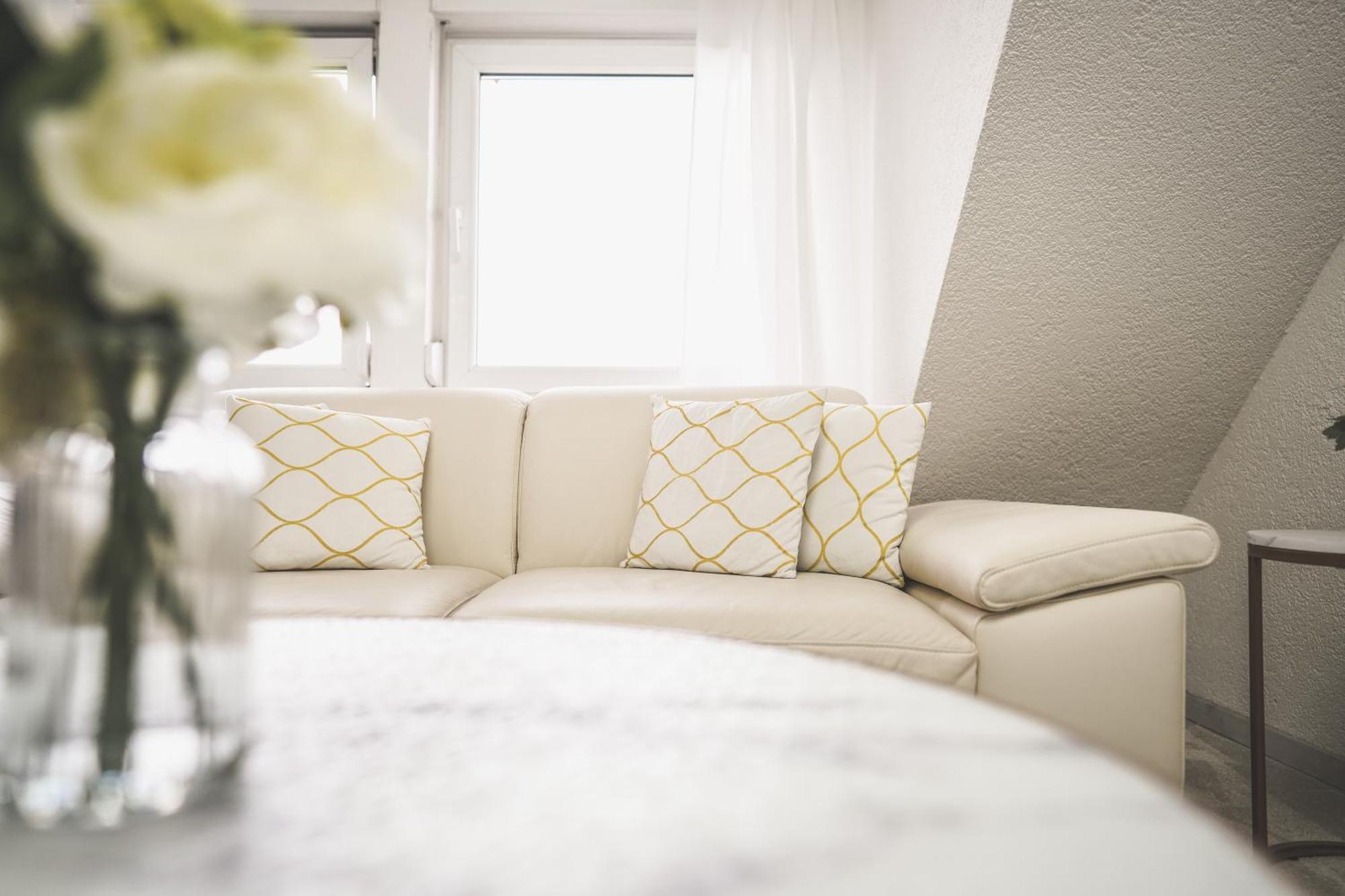 Luxus Maisonette Wohnung Am See, Wehome Premium Занкт-Леон-Рот Екстер'єр фото